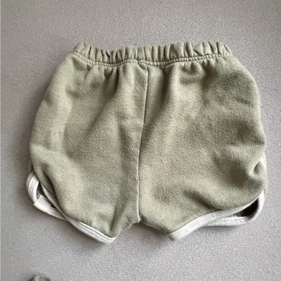 Lulu & Roo (now Little Road Co) Sweatshirt & Shorts Set- Sage Green, 12-18m - Picture 9 of 9